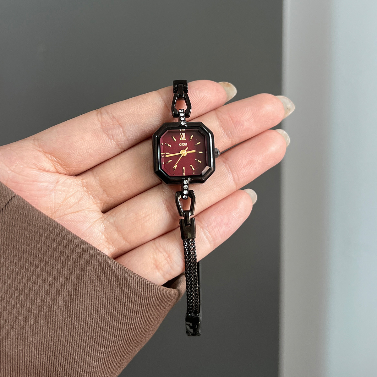 Ladies' Watch High-end Exquisi - Luxury Watch Square 评论和价格