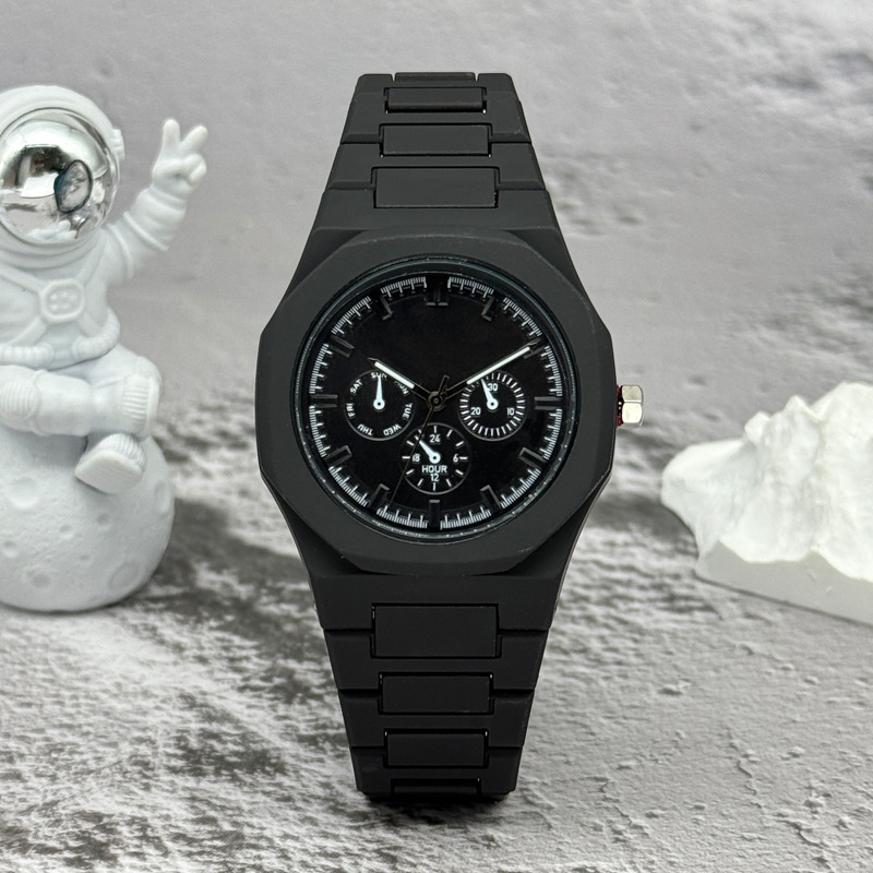 Famous Brand Fake Three-Eyed D - Luxury Watch Price 评论和价格
